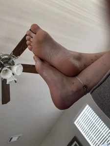 Best friends feet 4274713