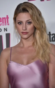 Lili Reinhart 432661