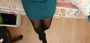 I&#039;m back, sexy stockings and dress! 189054